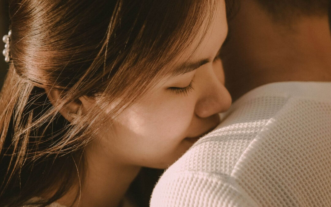 How to Be in a Relationship with a Traumatized Person